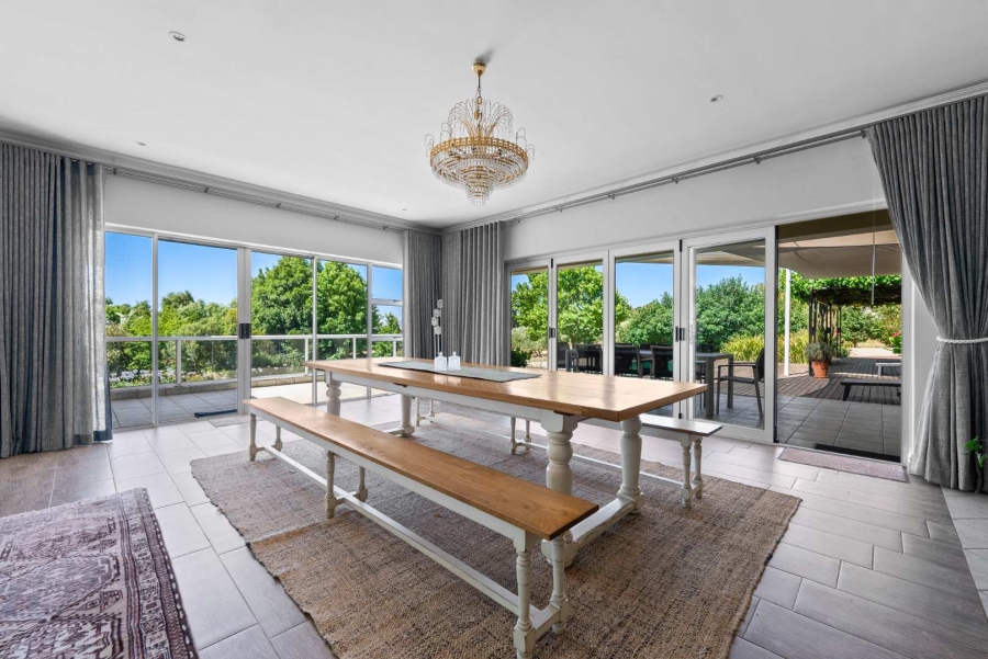 5 Bedroom Property for Sale in Stellenbosch Farms Western Cape